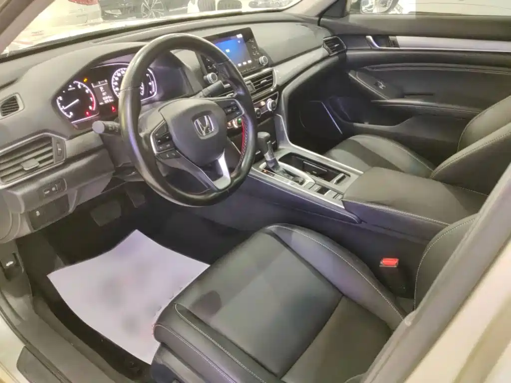 Honda Inspire — миниатюра 12