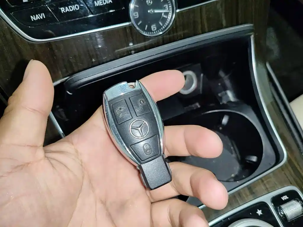 Mercedes-Benz C-Class — миниатюра 9