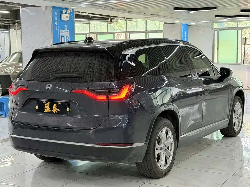 NIO NIO ES8