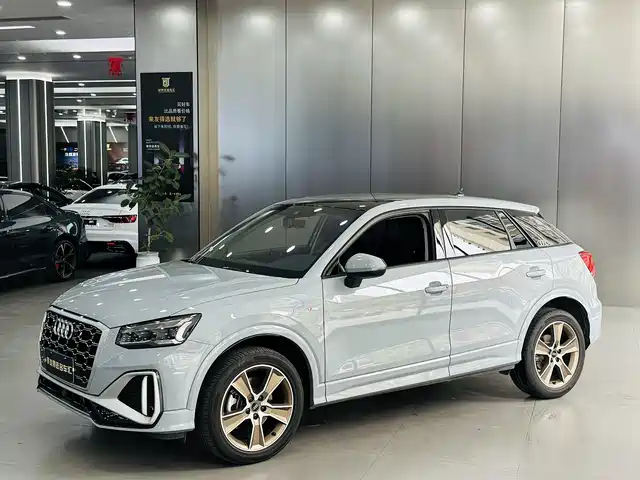 AUDI Q2L 2023