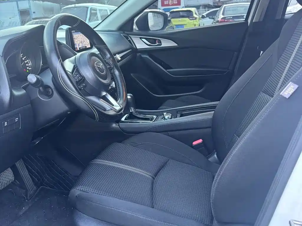Mazda 3 Axela — миниатюра 6