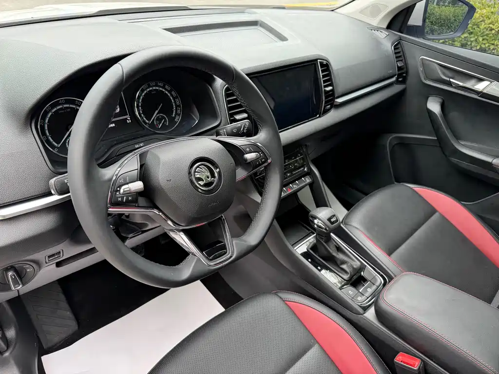 Skoda Karoq — миниатюра 11