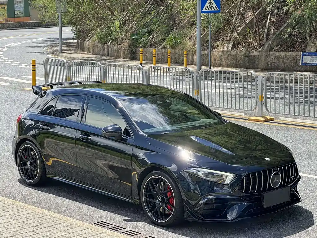 MERCEDES-BENZ A CLASS AMG