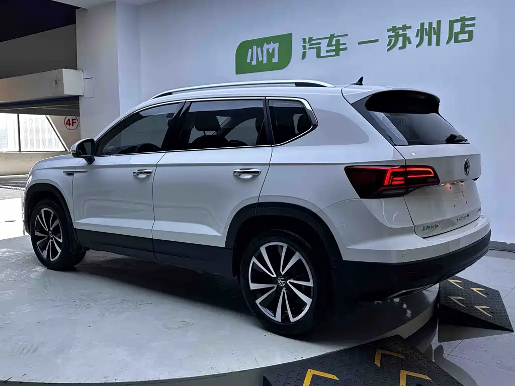 Volkswagen Tharu — миниатюра 4