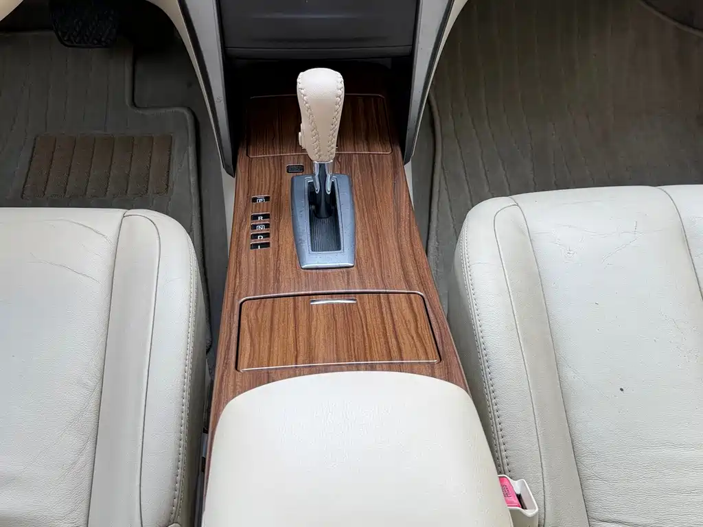 Nissan Teana — миниатюра 10