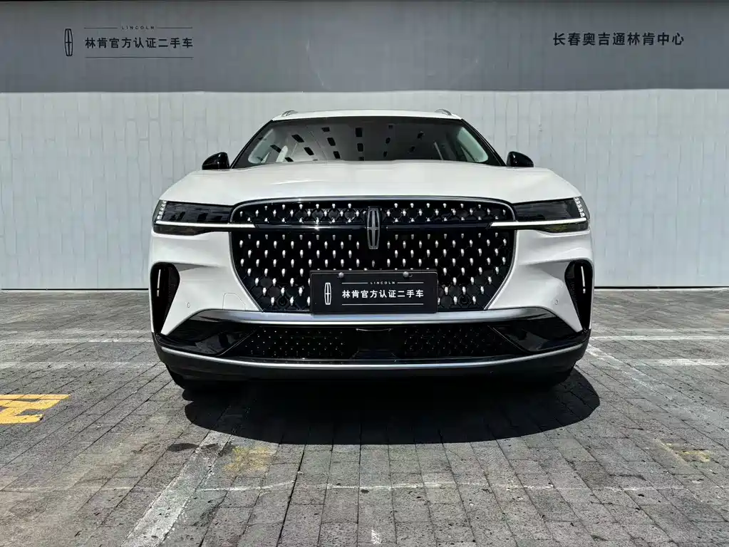 Lincoln Nautilus 2026 2.0T