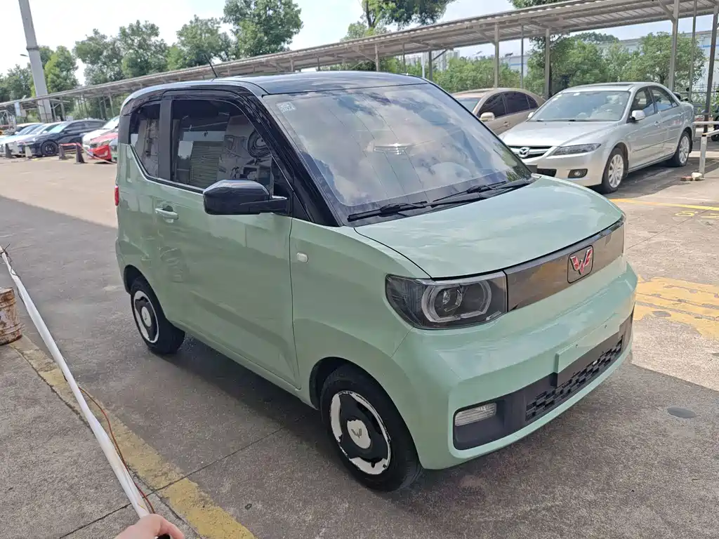 Wuling MINIEV — миниатюра 3