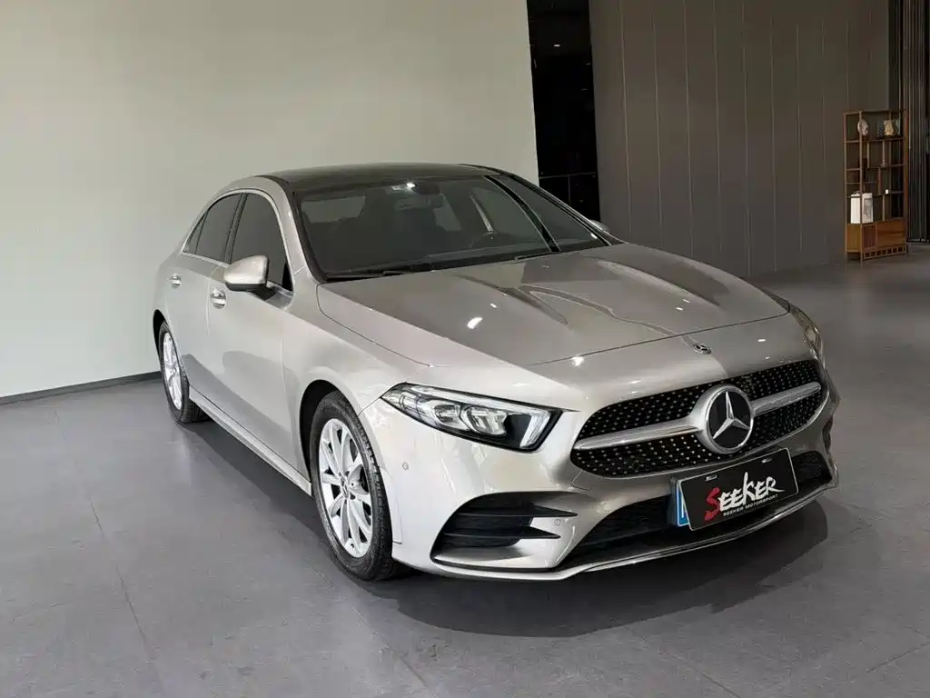 Mercedes-Benz A-Class — миниатюра 3
