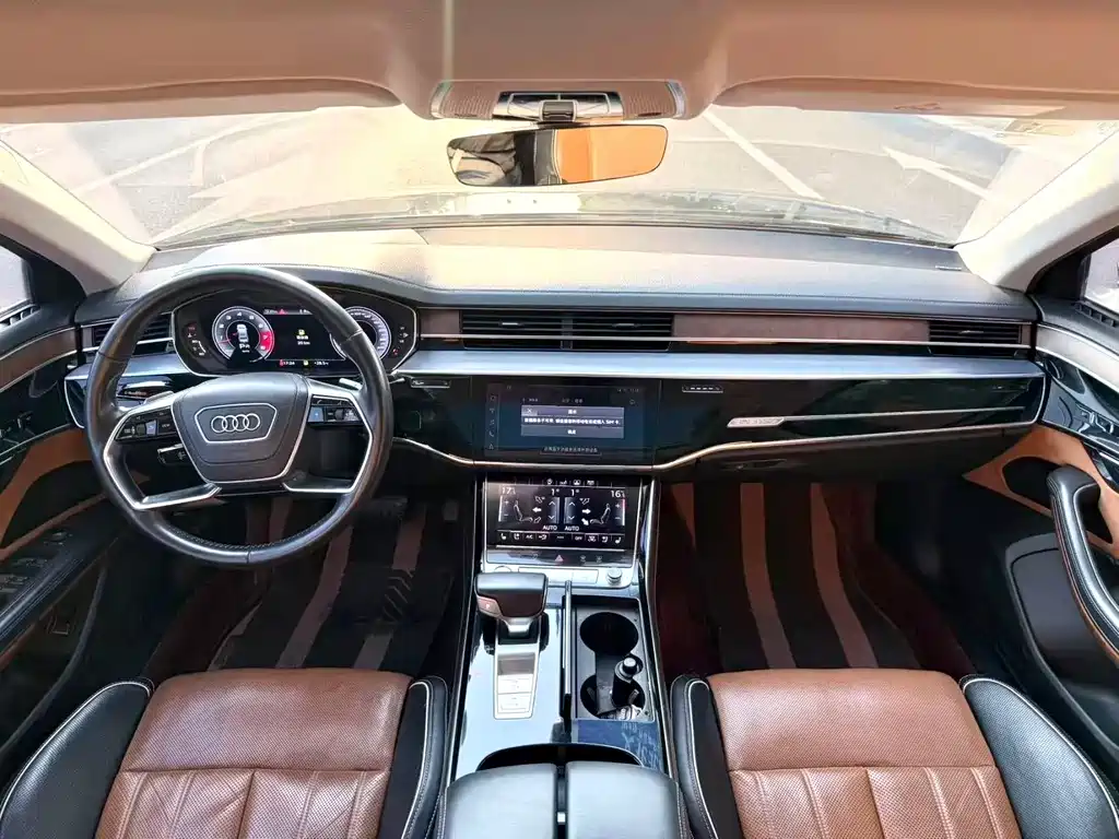 Audi A8 — миниатюра 5