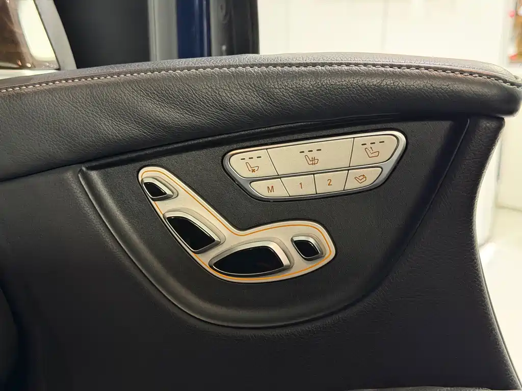 Mercedes-Benz V-Class — миниатюра 9