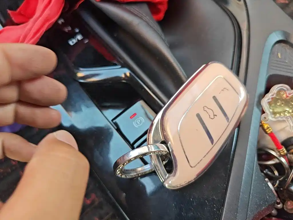 Roewe i5 — миниатюра 12