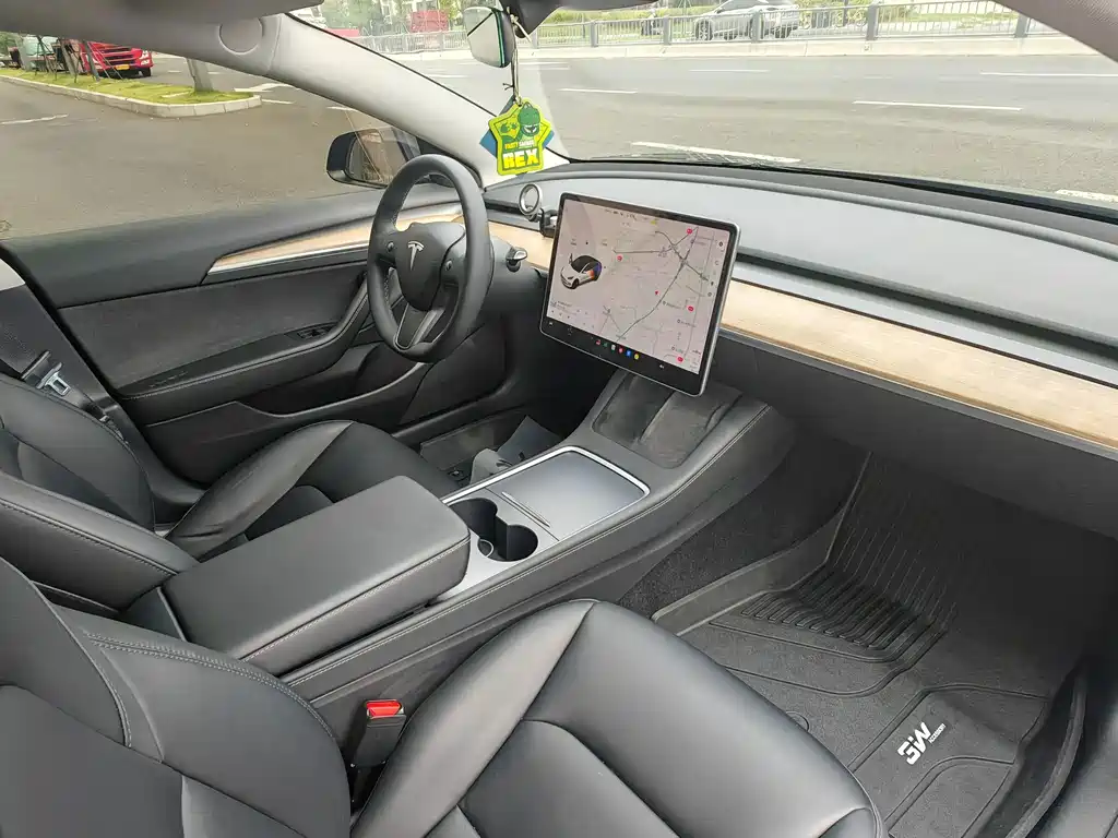 Tesla Model 3 — фотографии объявления, Фото 14