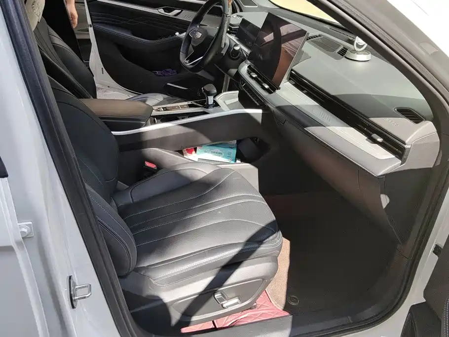 Geely Xingrui — миниатюра 8