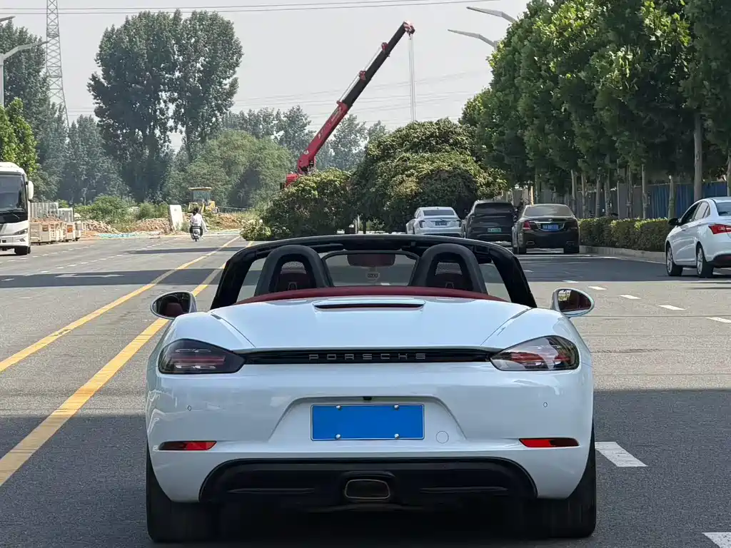 Porsche 718 2018 Boxster 2.0T