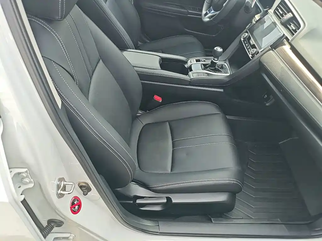 Honda Civic — миниатюра 25