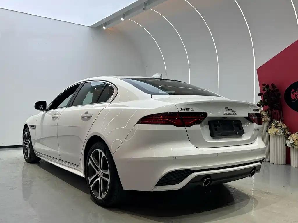 JAGUAR XEL