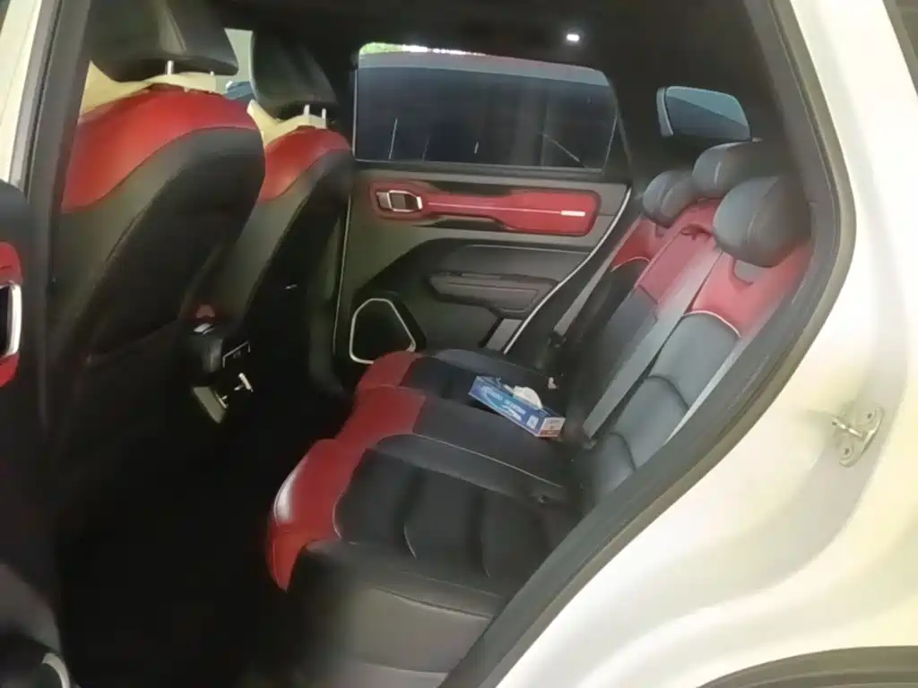 Geely Icon — миниатюра 17