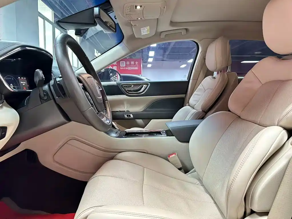 Lincoln Continental — миниатюра 8