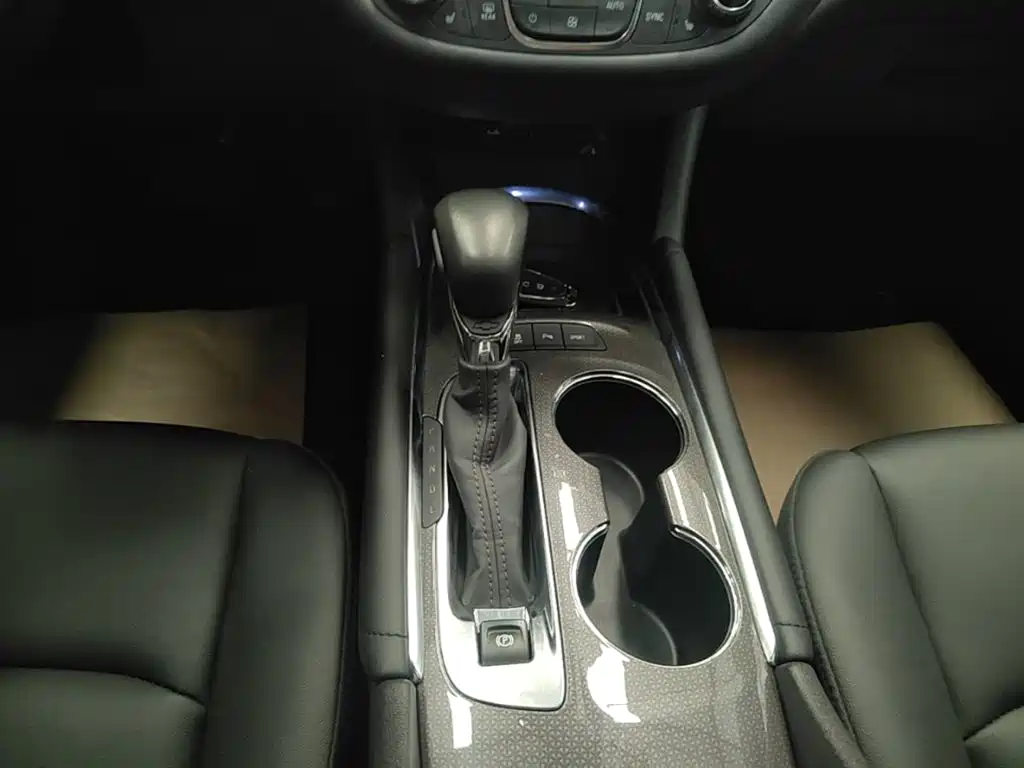 Chevrolet Malibu XL — миниатюра 14
