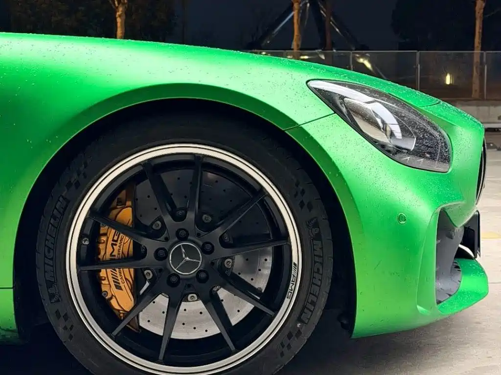 Mercedes-Benz AMG GT — миниатюра 9