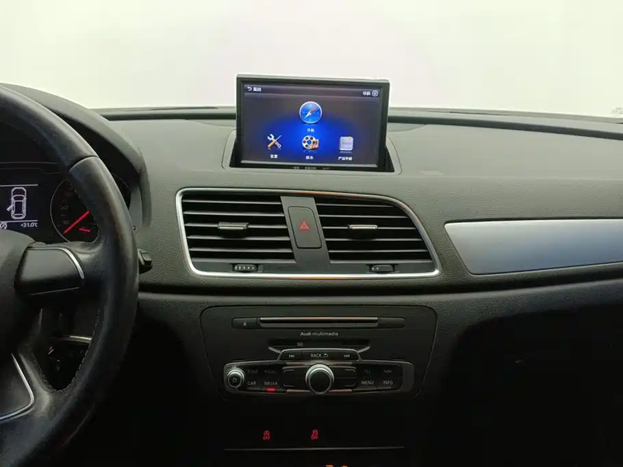 Audi Q3 — миниатюра 13