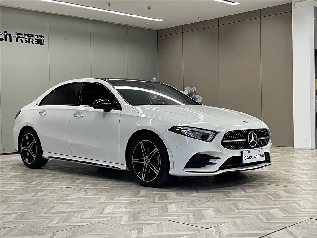 MERCEDES-BENZ A CLASS