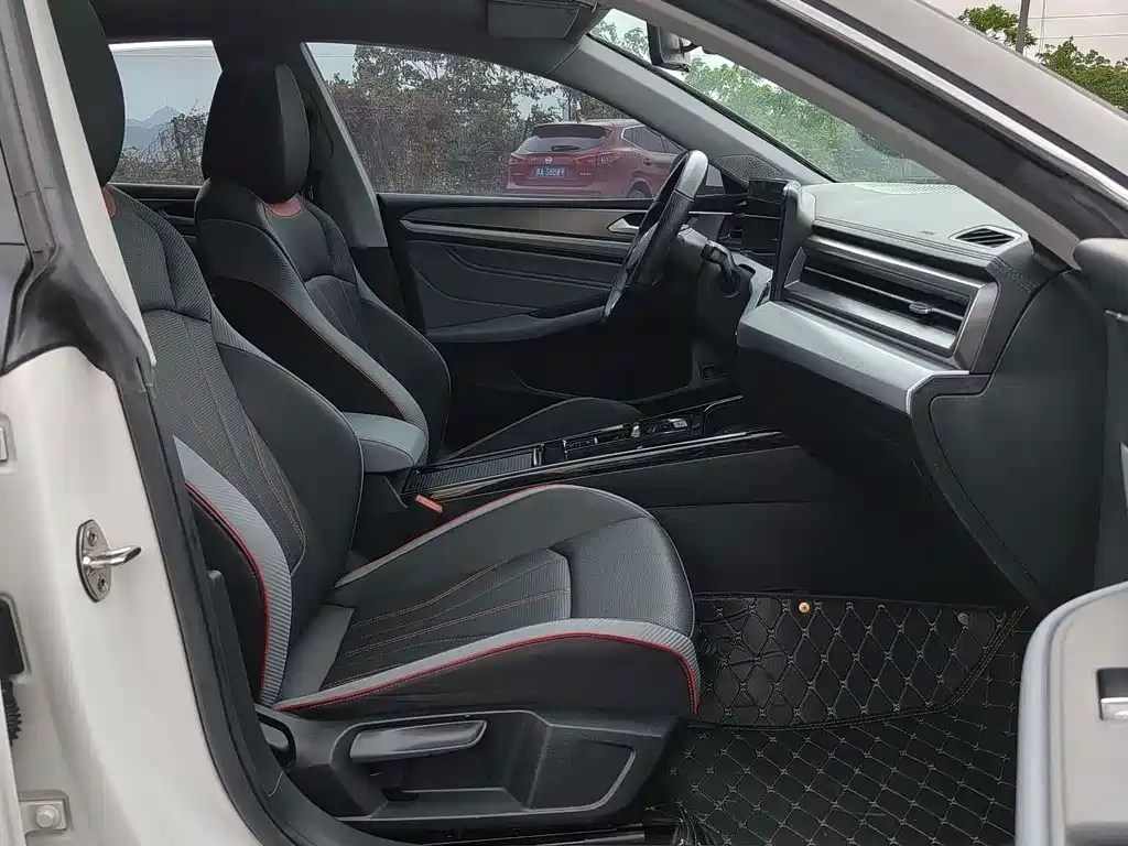 Volkswagen Lamando — миниатюра 11