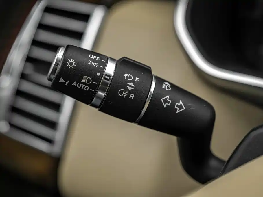 Land Rover Range Rover — миниатюра 11