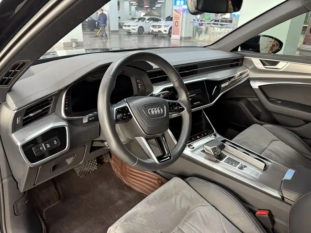 Audi A6L 2024 45 TFSI