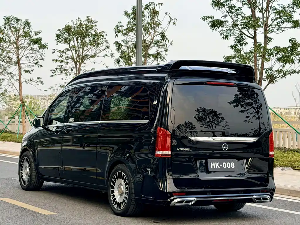 MERCEDES-BENZ V CLASS