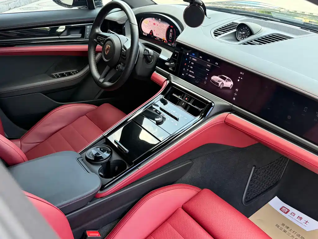 Porsche Panamera — миниатюра 7