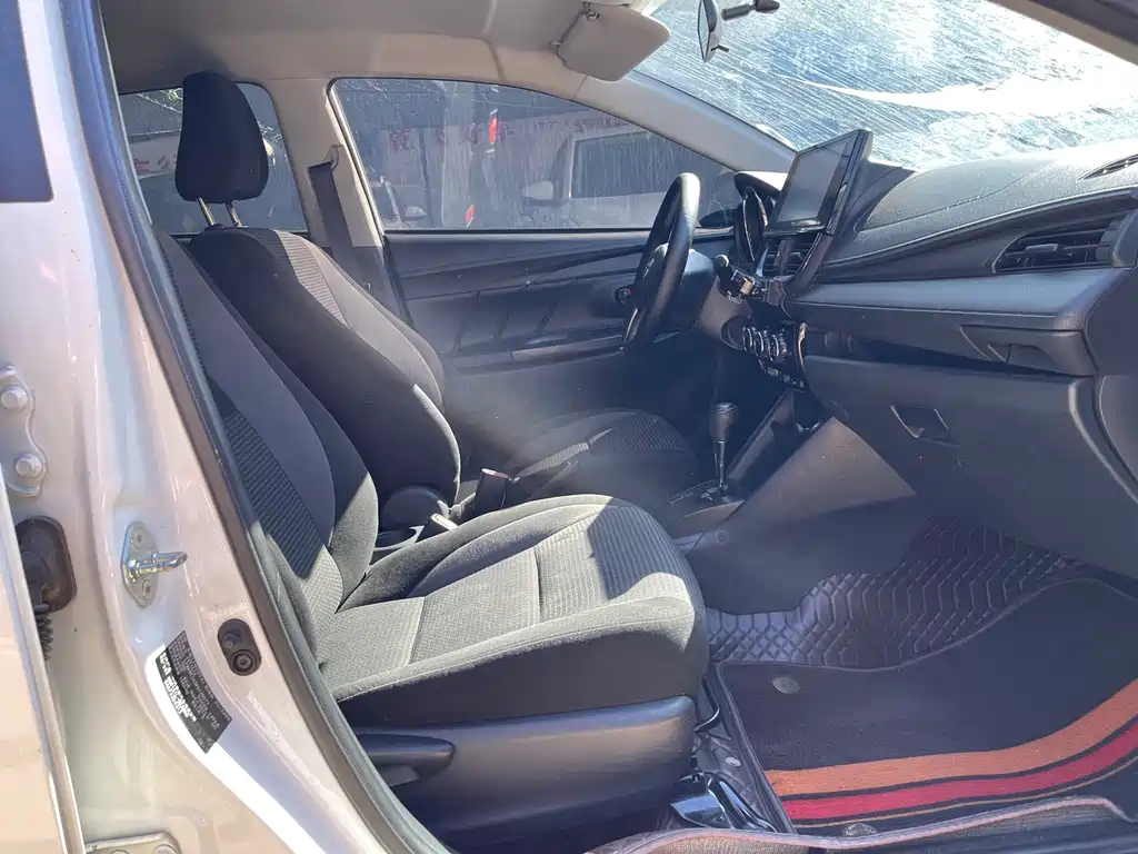 Toyota Vios — миниатюра 4