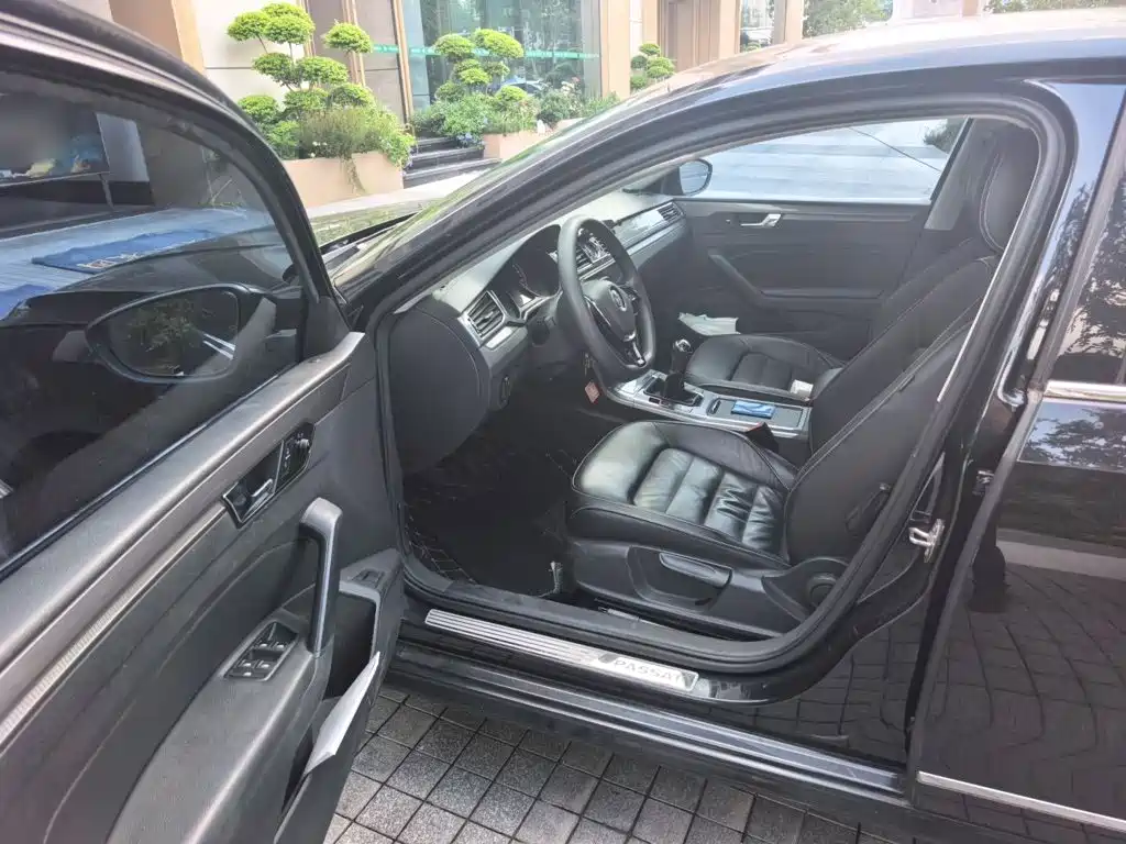 Volkswagen Passat — миниатюра 14