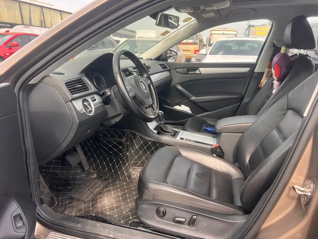 Volkswagen Passat — миниатюра 7