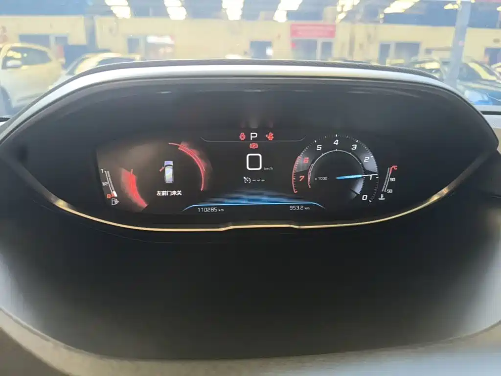 Peugeot 5008 — миниатюра 12