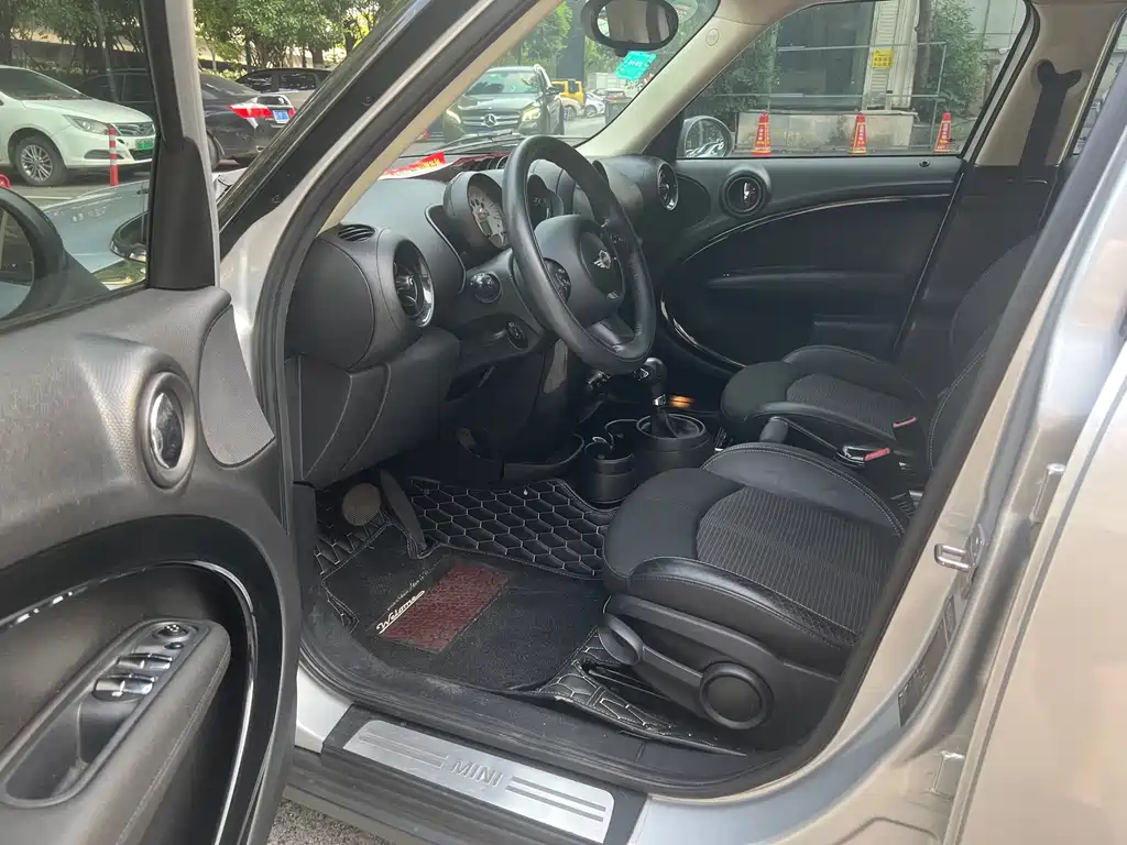 MINI Mini Countryman — миниатюра 7