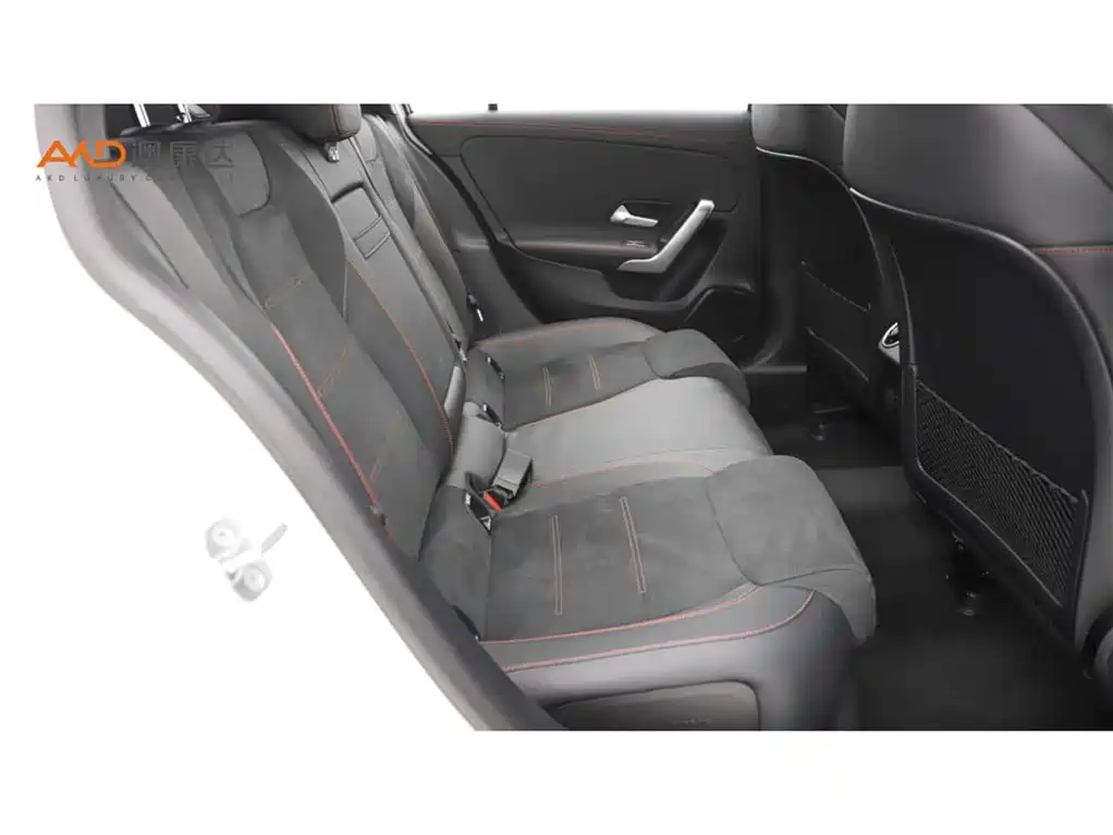 Mercedes-Benz A-Class — миниатюра 8