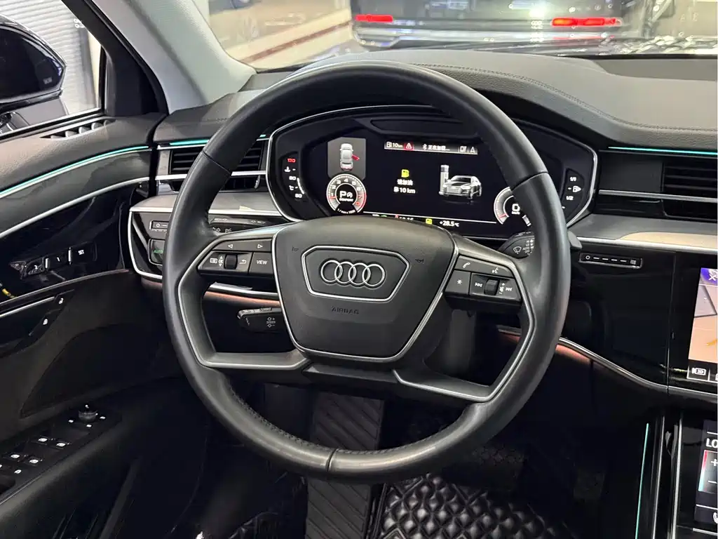 Audi A8 — миниатюра 5