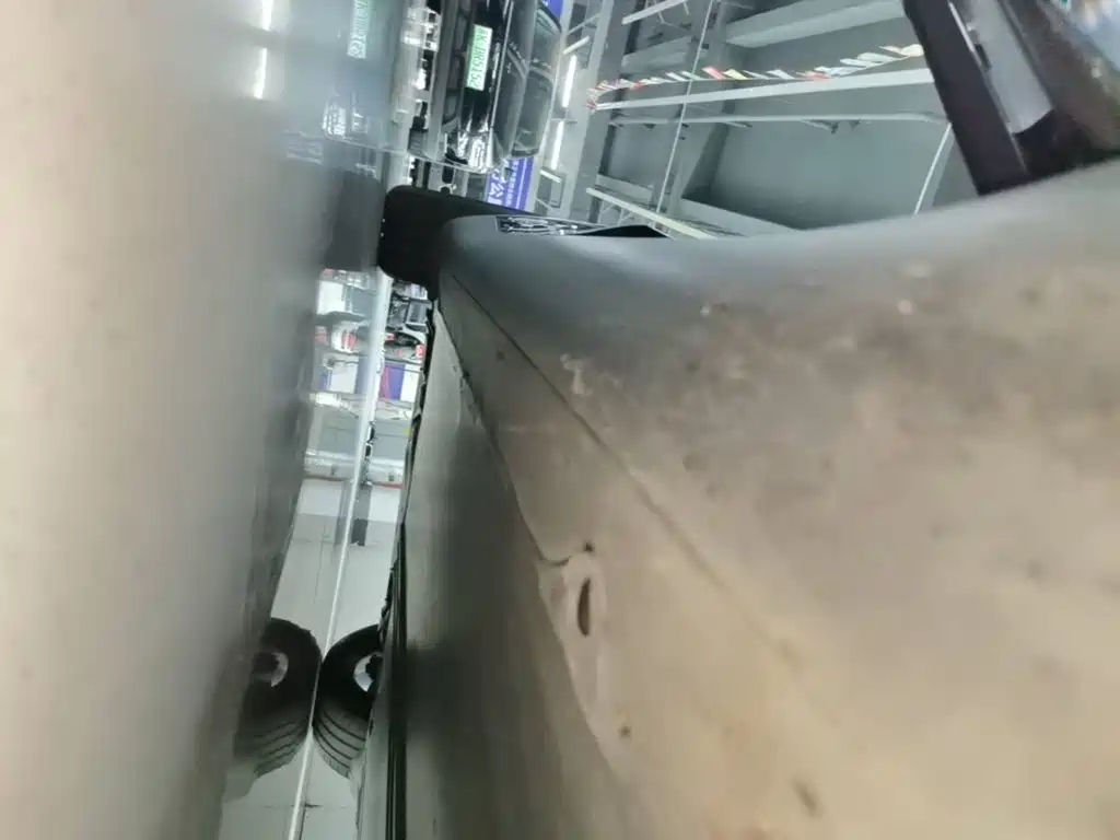 Tesla Model Y — миниатюра 21