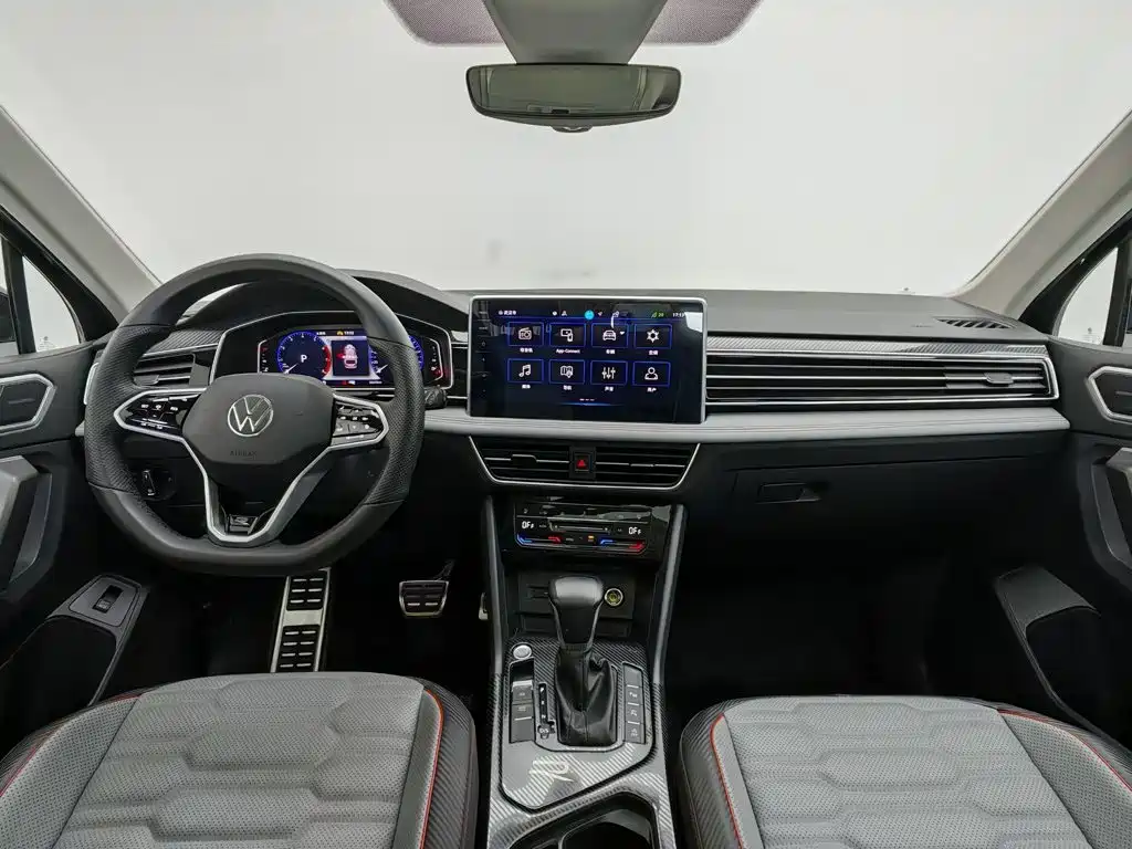 Volkswagen Tiguan L L 2023 330TSI AT R-Line Flagship