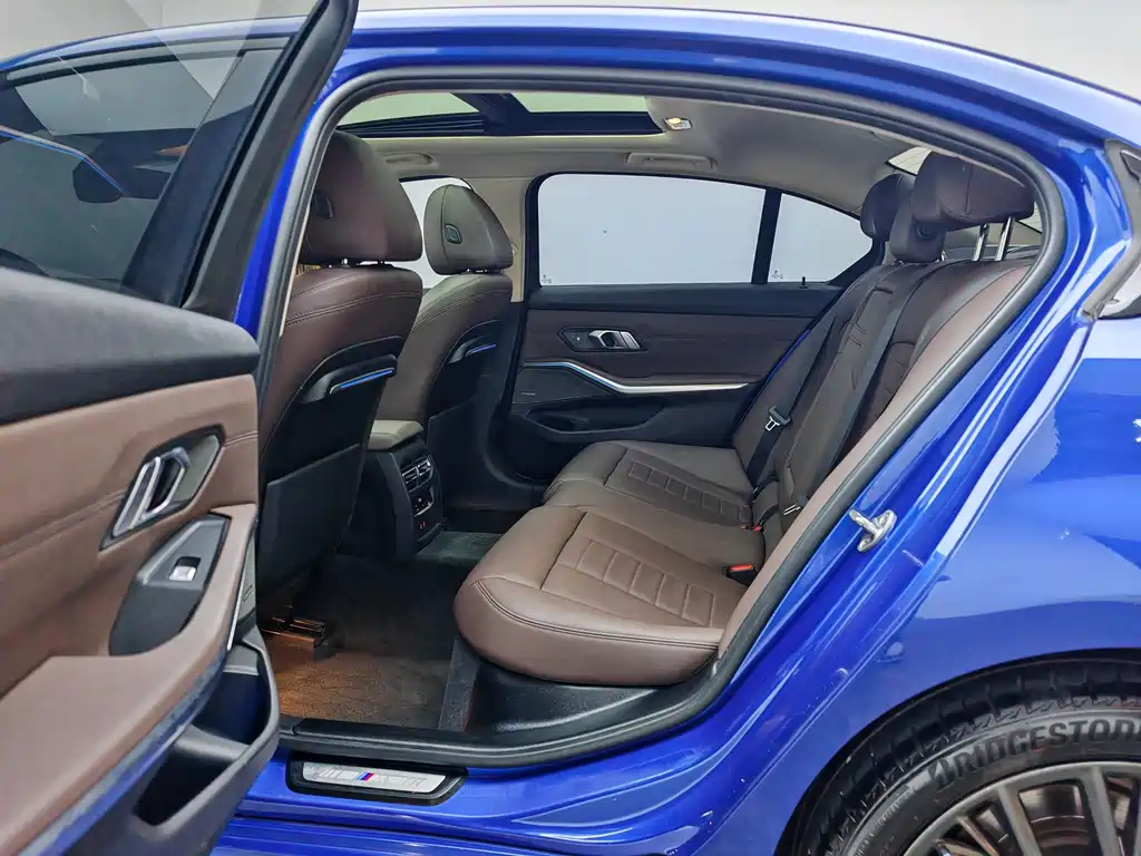 BMW 3 Series — миниатюра 17