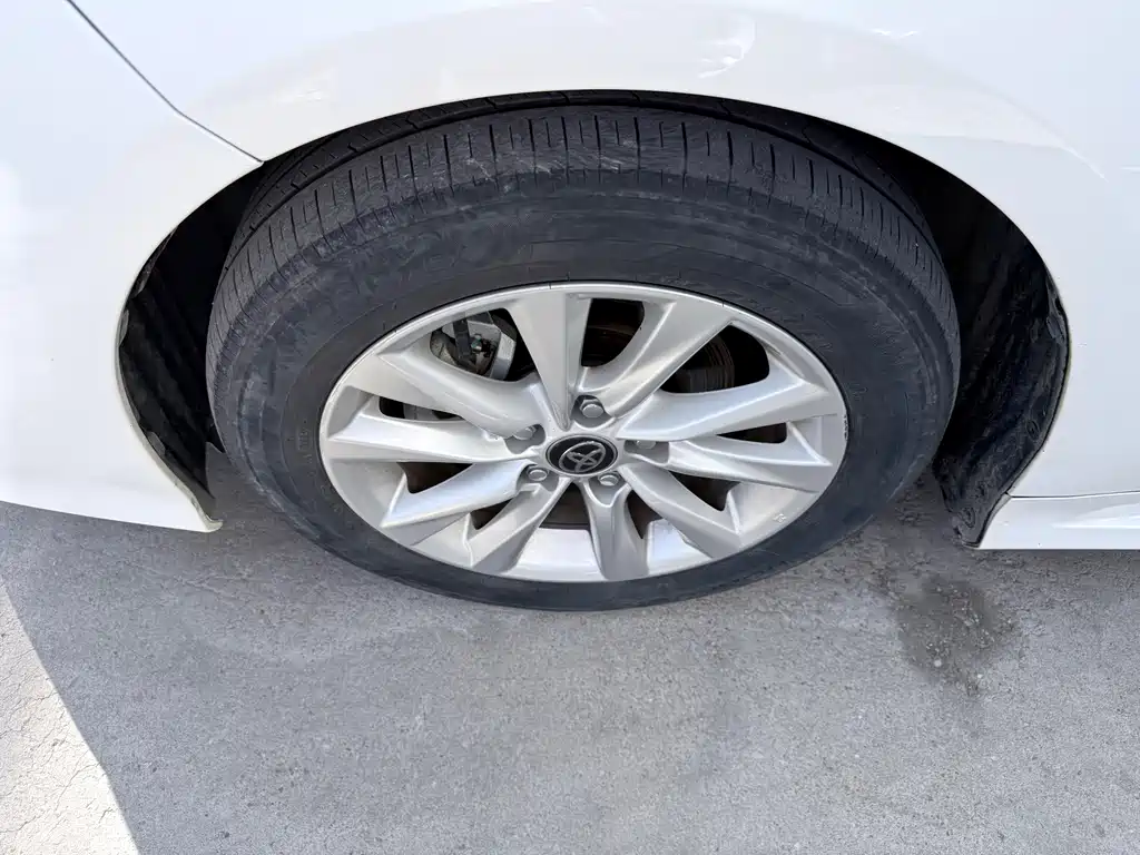 Toyota Corolla — миниатюра 5