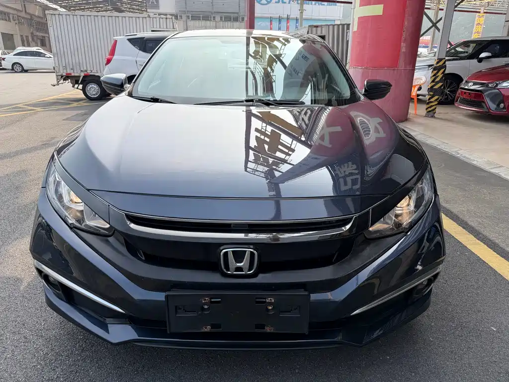 Honda Civic 2019 220TURBO CVT V