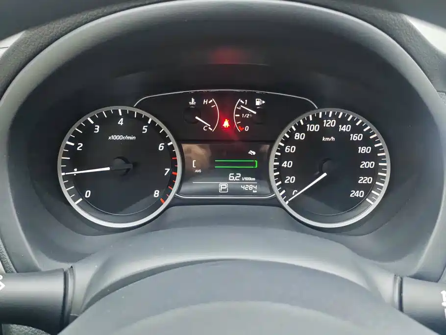 Nissan Sylphy — миниатюра 14