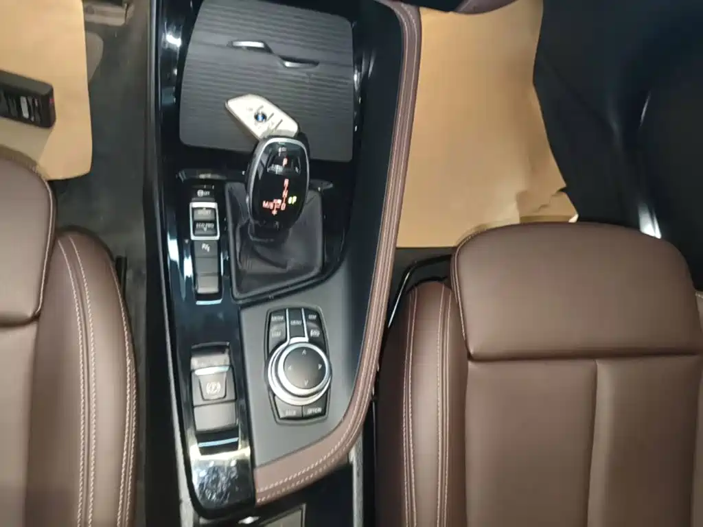 BMW X1 — миниатюра 14