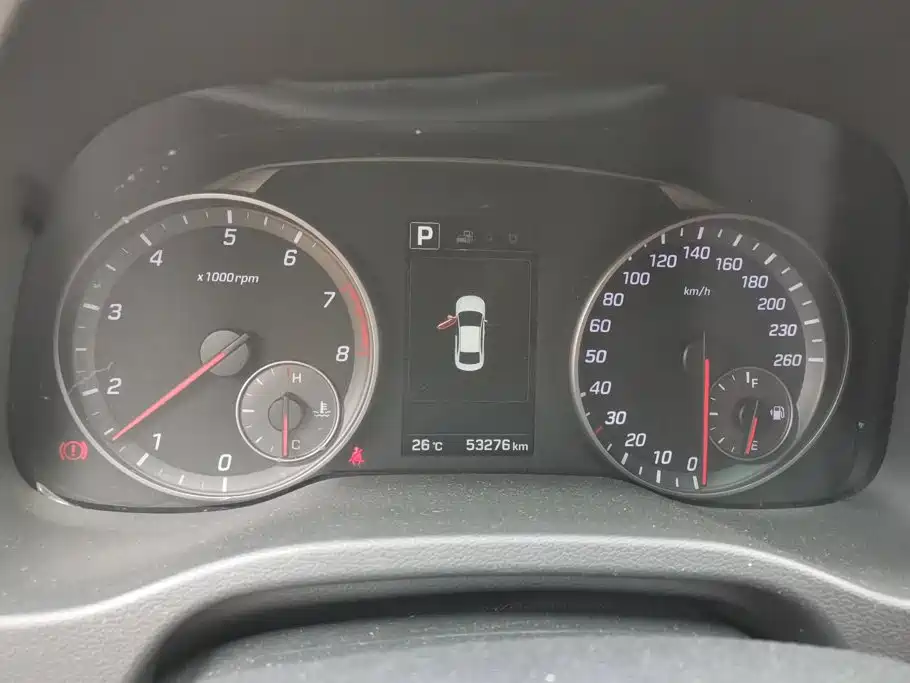 Hyundai Elantra — миниатюра 14
