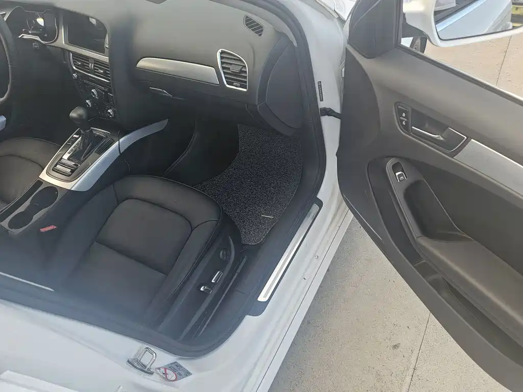 Audi A4L — миниатюра 16