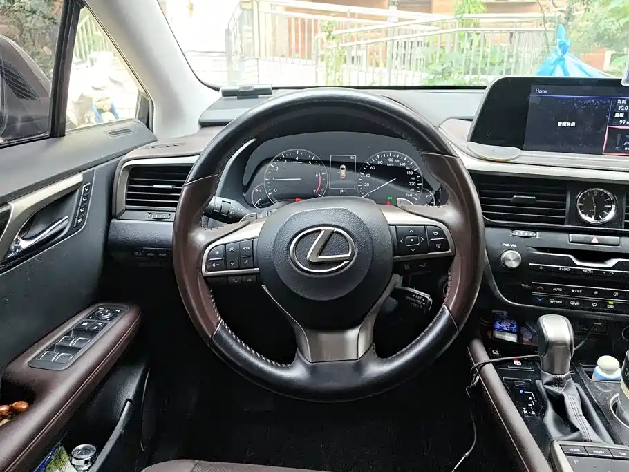 Lexus RX — миниатюра 15