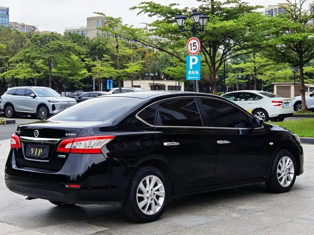 Nissan Sylphy — миниатюра 4