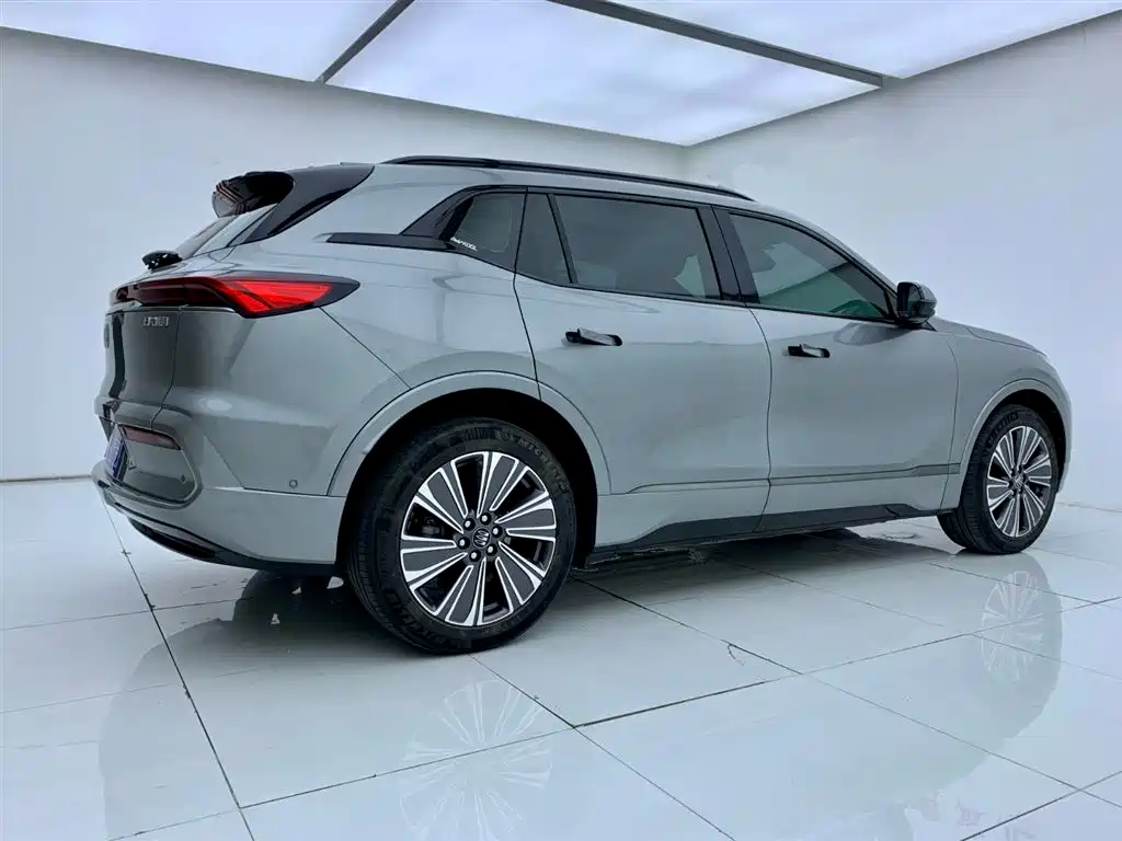 Buick E5 2023 Premium